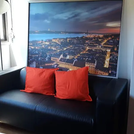 Homestay Room Lisbon